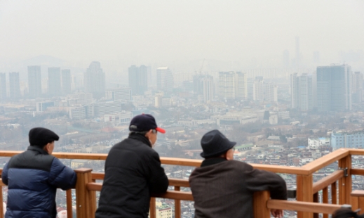 [서울포토]남산에서 바라본 도심 미세먼지