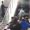 中 에스컬레이터 갑작스런 역주행에 승객들 ‘와르르’