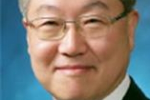 아베는 핵무기 선제 불사용에 반대하고김성환 외교부 장관 등은 핵무기 불사용 지지성명