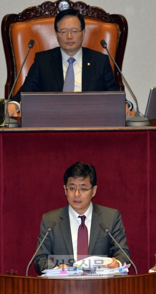 무제한 토론하는 박원석 정의당 의원
