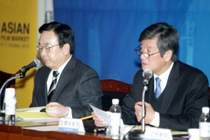 BIFF총회 박차고 나간 서병수… 부산시 vs 영화인 갈등 2라운드