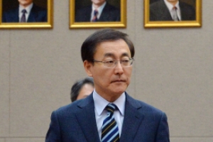 [서울포토]특수부장 회의에 참석한 김수남 검찰총장