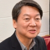 [서울포토] 안철수 국민의당 상임공동대표, 직장인들과 대화