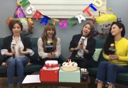 브아걸 10주년. 네이버 V앱캡처