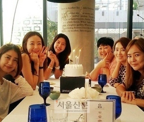 최지우 조인성