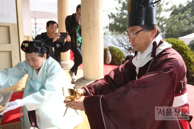 지난해 서울 종로구 사직동 단군성전에서 열린‘어천절 대제’. 종로구 제공 