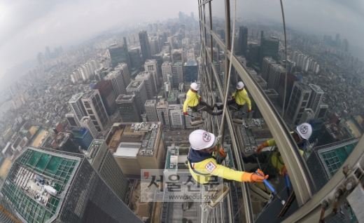 [서울포토] 봄맞이 대청소