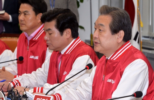 [서울포토] 김무성 대표, 새누리당 핵심 5대 공약 발표