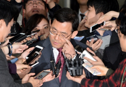[서울포토] 주호영, 새누리당 최고위원회의 방문