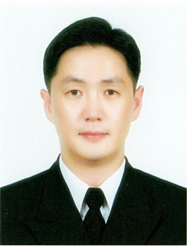 안철홍 해군 소령