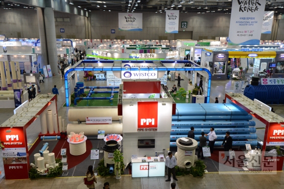 2014년 일산 킨텍스에서 열린 ‘2014 워터 코리아’. 서울신문 DB   