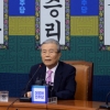 [서울포토] 김종인 “고민 끝에 남기로 결정”