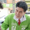 [서울포토]김영근 국민의당 후보, 지지 호소
