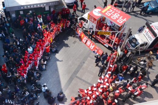 [서울포토] 새누리당 수원지역 합동유세 현장