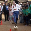 [포토] 英 윌리엄 왕세손의 축구 실력은?