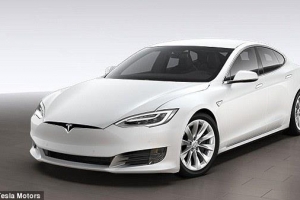 테슬라, 자동주행 운전중 트럭에 부딪혀 첫 사망사고