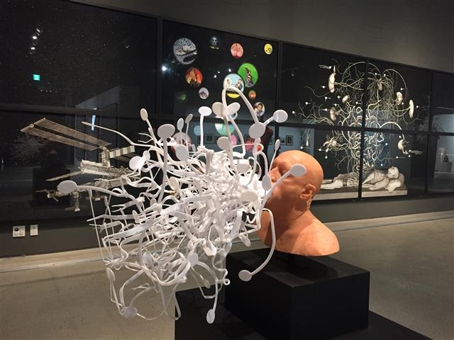 국립현대미술관 서울관에서 열리고 있는 프랑스 작가 질 바비에의 개인전 ‘에코 시스템’에 소개된 작품 ‘다변증’.  