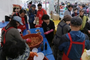 “정 넘치고 웃음 묻어나는 기장멸치축제로 오세요”…22~24일 부산 대변항서 개최