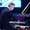 손가락 없는 16세 피아니스트 연주에 전세계가 감동