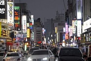 [초대합니다…우리 區 대박 명소!] 맛있는 외출… 아름다운 간판거리로