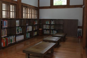 [초대합니다…우리 區 대박 명소!] 멋스런 외출… 대청마루 도서관으로