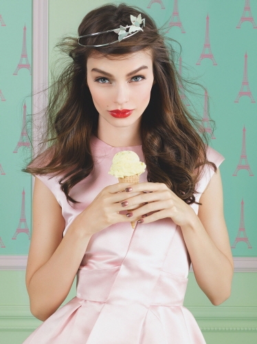 로레알파리의 새 모델이 된 루마 그로스. 로레알파리 제공.