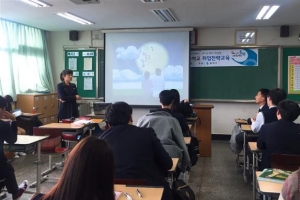 ‘1:1’ 동작, 특성화 고교  취업지도 ‘특성화’