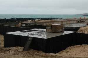 곽지해변 백사장 걷어내고 콘크리트 인공풀장 조성한 제주시에 비난 폭주, 원희룡 도지사 검찰고발