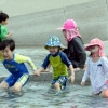 [서울포토] 초여름 날씨에 물놀이 하는 어린이들