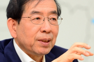 [단독] 박원순 서울시장, 재벌회장으로부터 받은 선물 돌려준 이유는