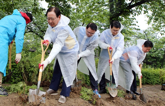 장애 없는 놀이터를 위하여