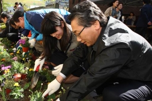 [The Best 시티] 종로 ‘비운 자리’ 사람들이 채웠다