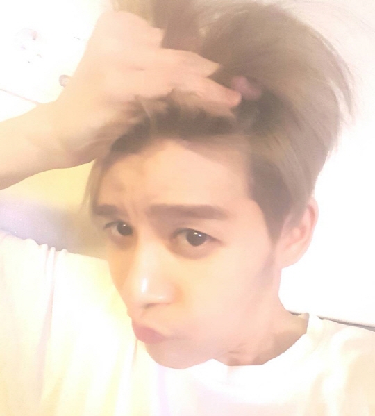 젝스키스 강성훈 셀카. 사진=강성훈 인스타그램