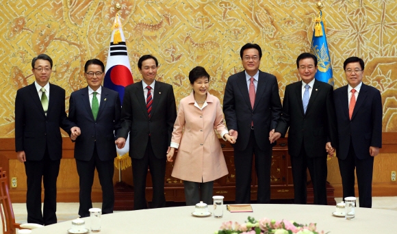 박근혜 대표, 여야 3당 원내지도부 회동
