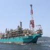 대우조선, 세계 최초로 FLNG 인도