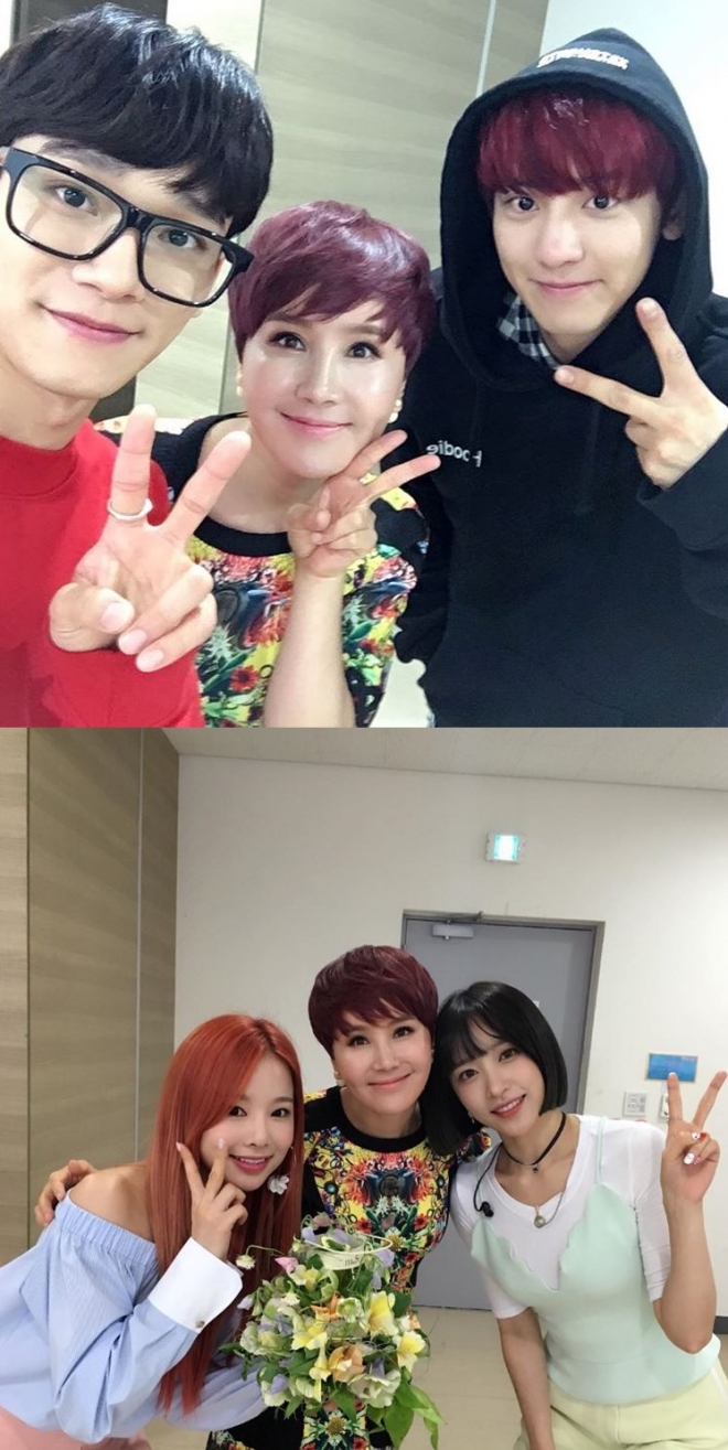 슈가맨 박혜경 후배들과 인증샷. 사진=박혜경 인스타그램