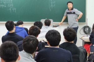 6개월 남은 수능… ‘효율적 관리’ 절실한 반수생의 국어영역 전략은