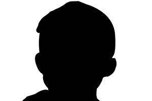 생후 50일된 딸  뼈 부러뜨린 비정한 친부…친모는 처벌 주장 1인 시위