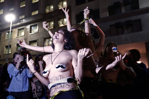 [포토] 거리로 나선 브라질 여성들