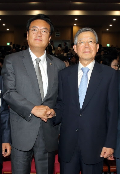 새누리당, 김희옥 혁신비대위원장 선출