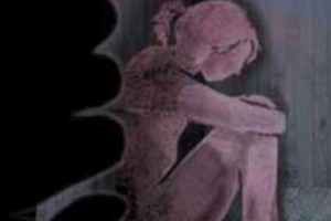 [단독] “술자리 나오라”는 학부모 전화에 시달린 섬마을 여교사의  5년간 관사생활