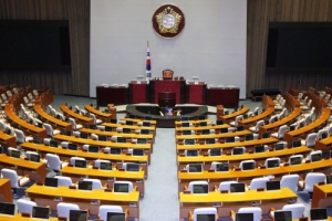 새누리, ‘공동 1당’ 회복...무소속 복당하면 ‘원내 1당’