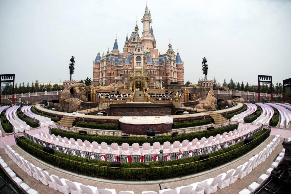 상하이에 개장되는 디즈니랜드의 일부 모습. 사진=AFP 연합뉴스