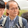[서울포토] 왕주현, 취재진에 둘러싸여 심각한 표정