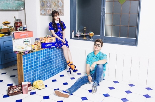 산이-레이나 ‘달고나’. 브랜뉴뮤직, 플레디스 제공.