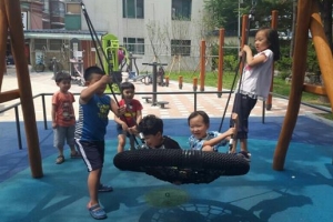 엄마, 금천에 색다른 공공 놀이터가 생겼대요