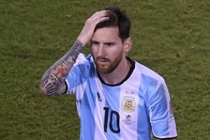 마라도나 “메시도 좀 쉬어야…”