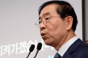 [서울포토] 브리핑하는 박원순 서울시장