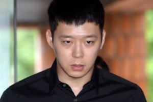 박유천 고소녀 “생리 중인데도 강제 성관계”