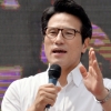 [서울포토] 캐주얼 차림으로 당 대표 출마 선언하는 정병국